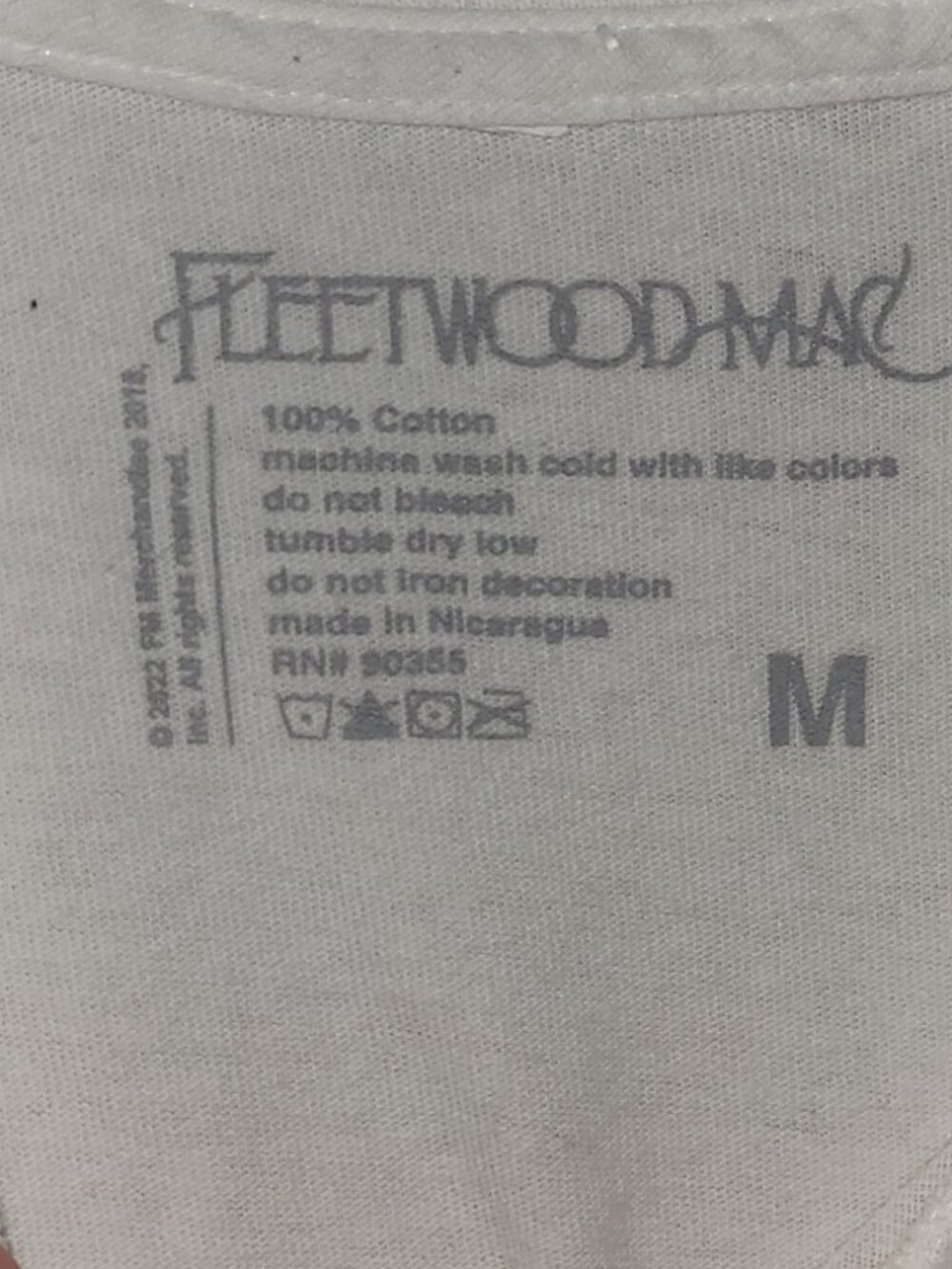 Fleetwood Mac Rumors Cover Medium T-Shirt - Picture 3 of 4